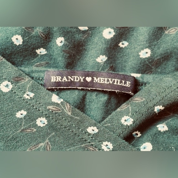 BRANDY MELVILLE Amara Floral Dress - Picture 4 of 4